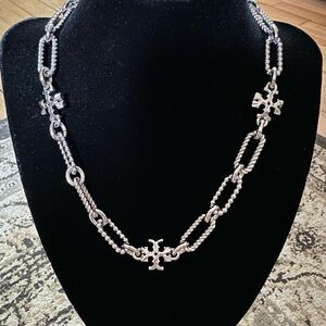 Elegant Silver Chain Necklace